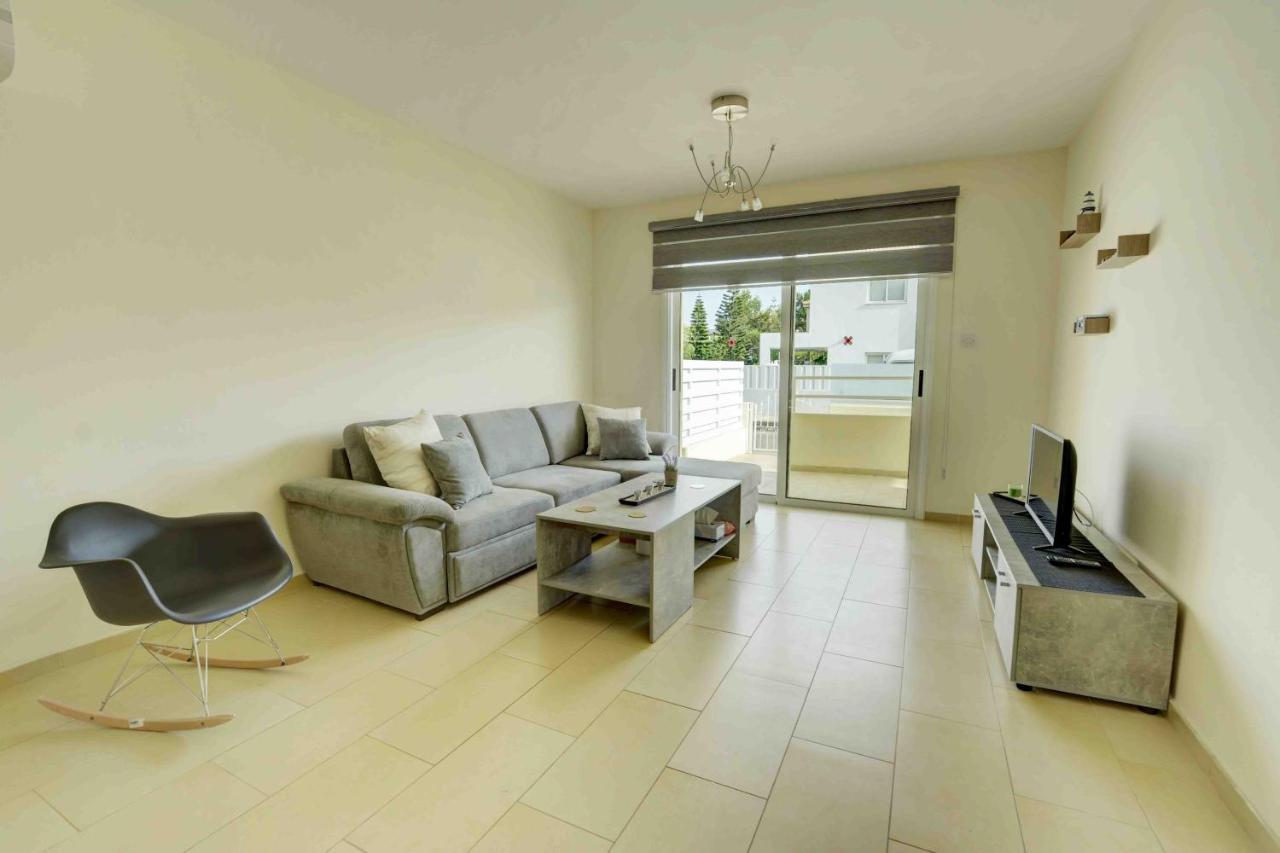 Nissi Martha Apartment Ayia Napa Bagian luar foto