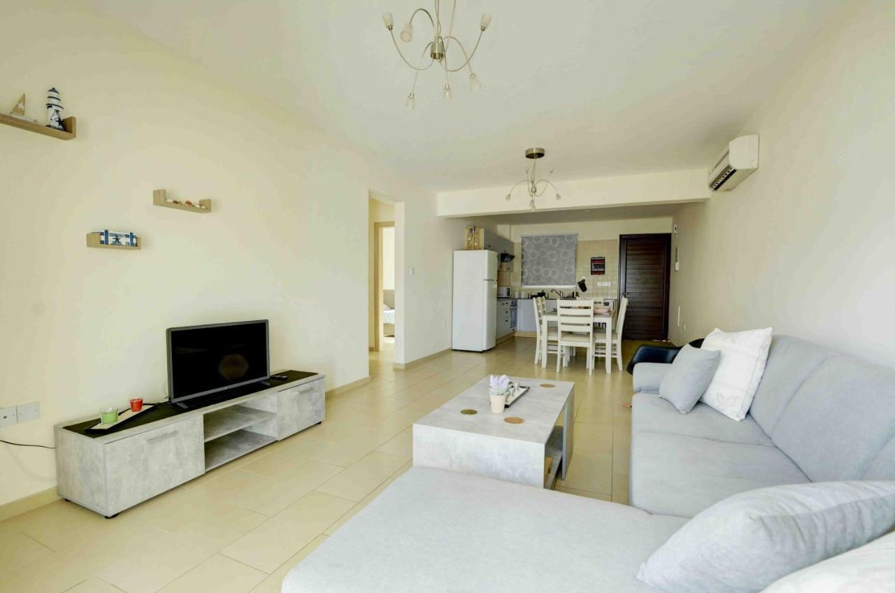 Nissi Martha Apartment Ayia Napa Bagian luar foto