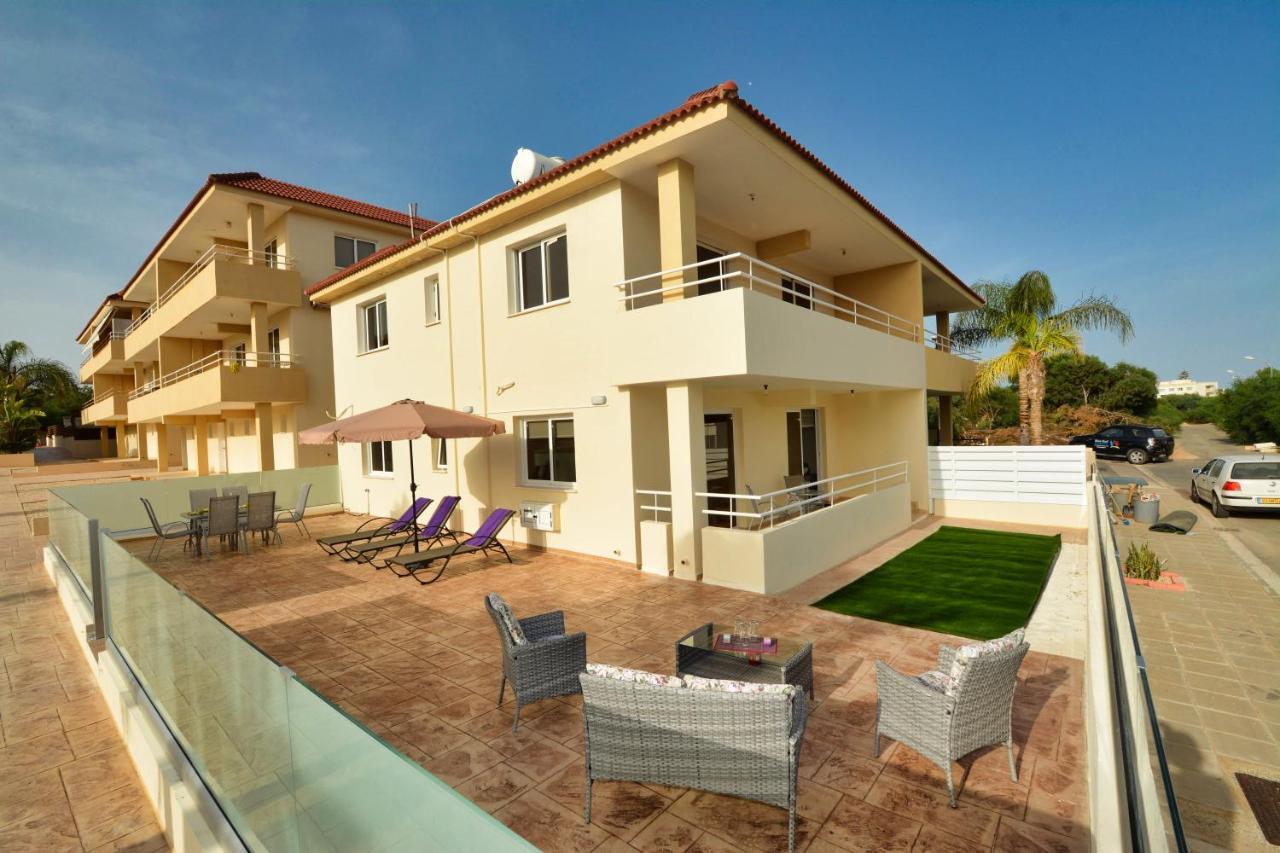 Nissi Martha Apartment Ayia Napa Bagian luar foto
