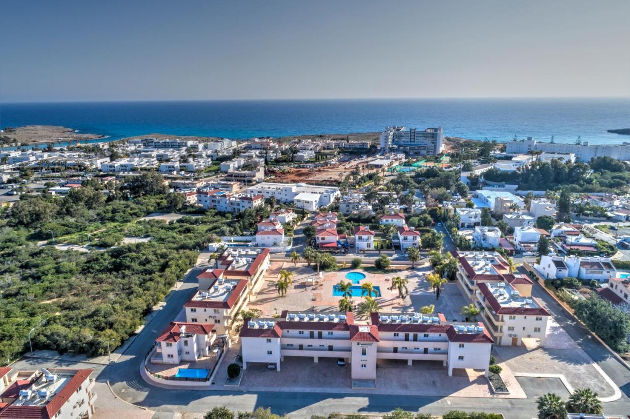 Nissi Martha Apartment Ayia Napa Bagian luar foto