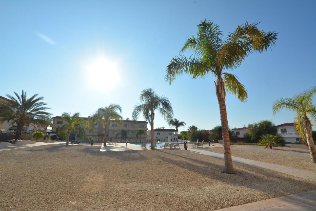 Nissi Martha Apartment Ayia Napa Bagian luar foto