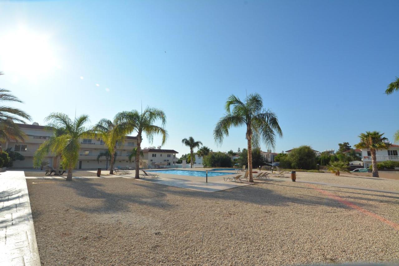 Nissi Martha Apartment Ayia Napa Bagian luar foto